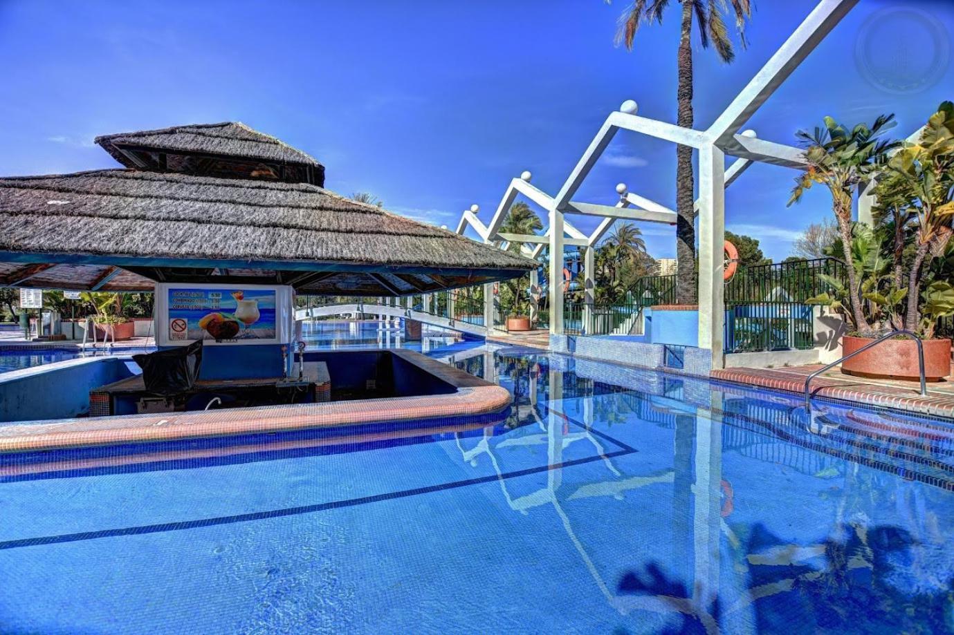 Wonderful New 1 In Benalbeach Apartment