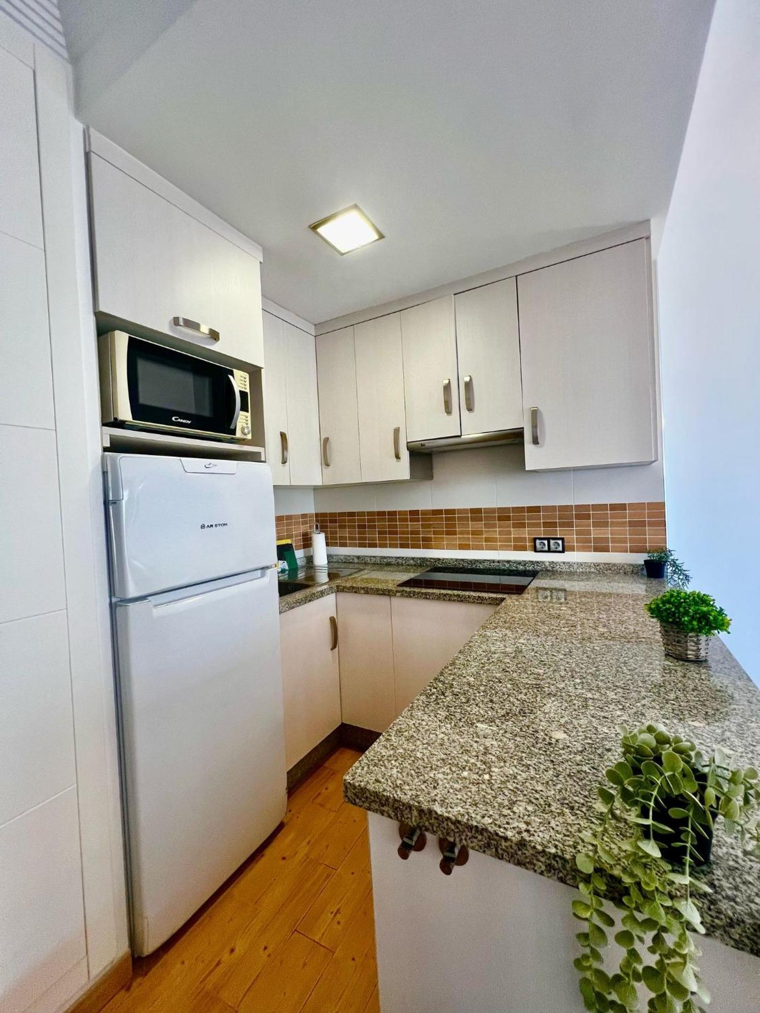 Wonderful New 1 In Benalbeach * Benalmadena